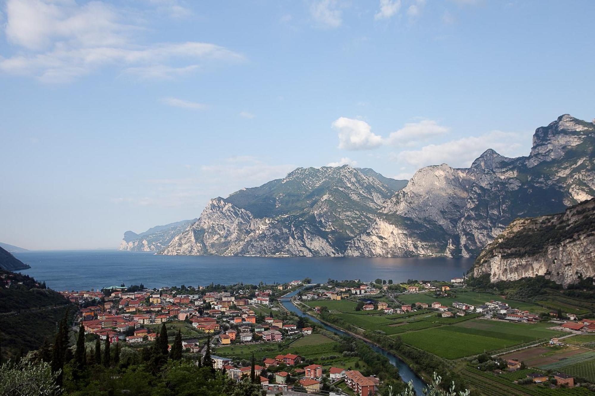 Hotel Villa Al Vento Torbole Sul Garda Exterior photo