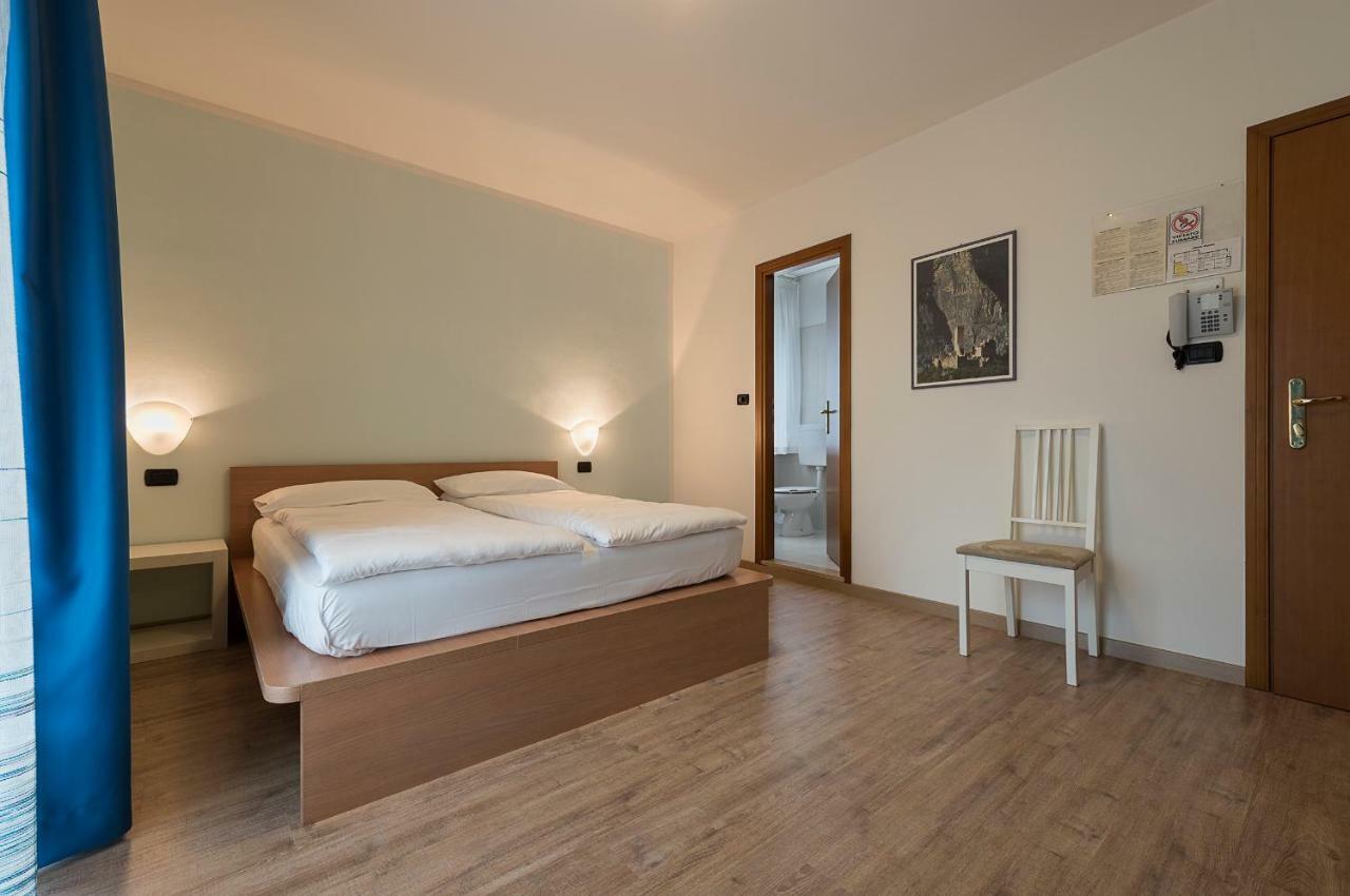 Hotel Villa Al Vento Torbole Sul Garda Exterior photo